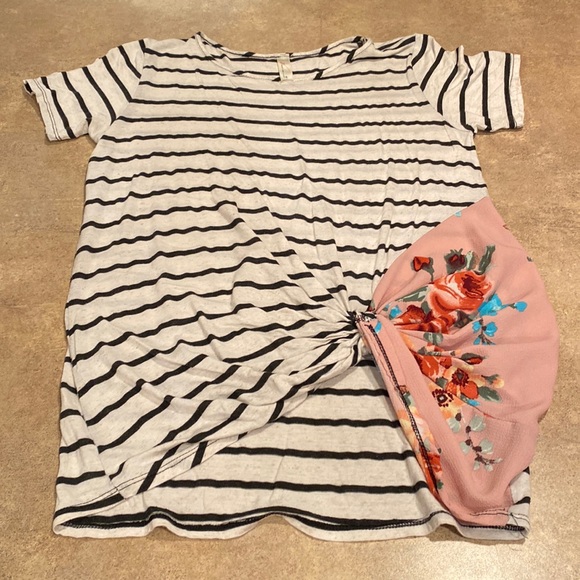 Womens m2d shirt size medium - Picture 1 of 5